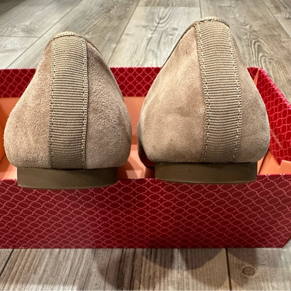 ❗️NEW IN BOX Kelly and Katie ‘Peyton’ flats - Picture 5 of 12